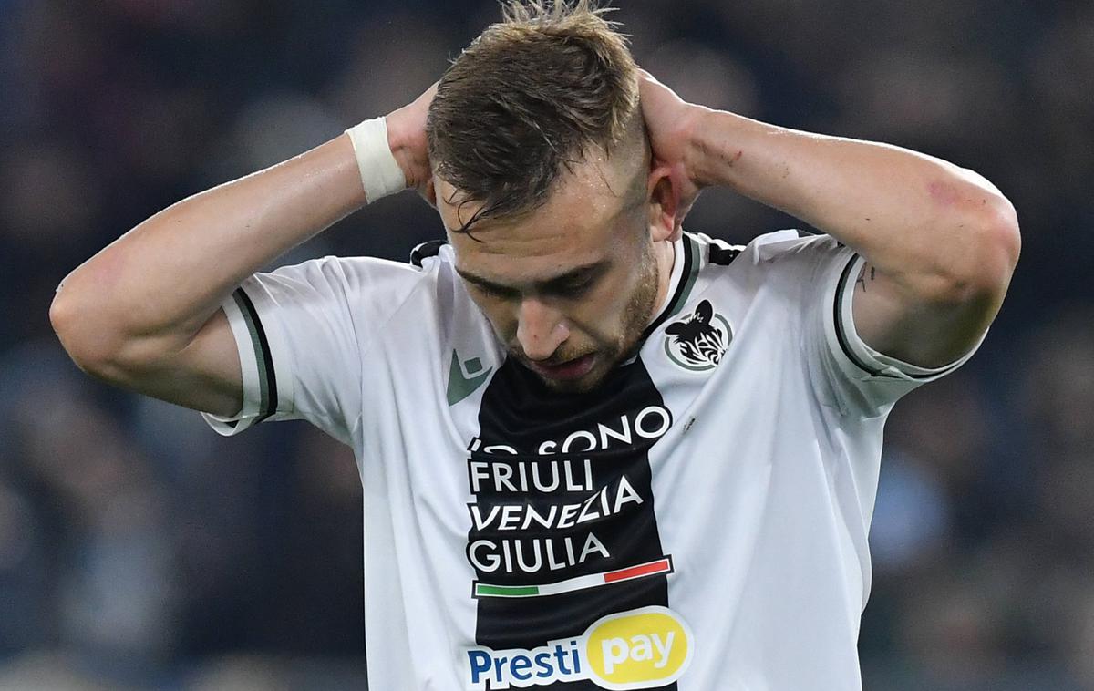 Sandi Lovrić | Sandi Lovrić zaradi poškodbe ne bo mogel zaigrati na dvoboju med Udinesejem in Milanom. | Foto Guliverimage