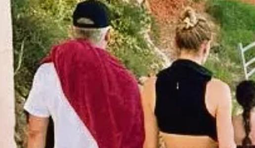 Schweinsteiger na Majorki uživa s skrivnostno svetlolasko