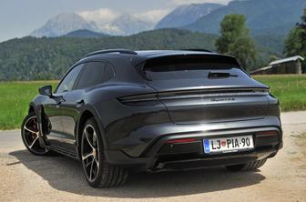 Preslaba prodaja, konec avtomobilske posebnosti? Porsche ukinja zadnja karavana.