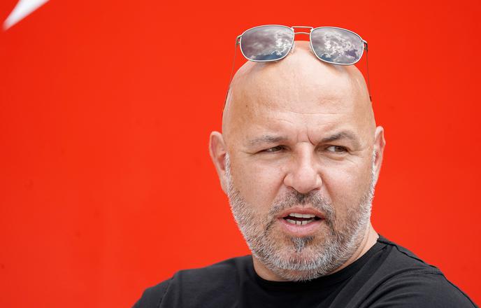 500 tisoč evrov več ali svoboda? Eržen razkril dilemo mladih talentov.
