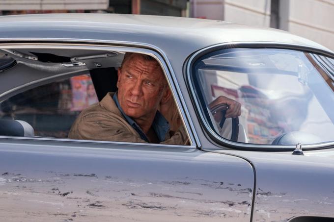 Daniel Craig bo še zadnjič Bond. | Foto: IMDb