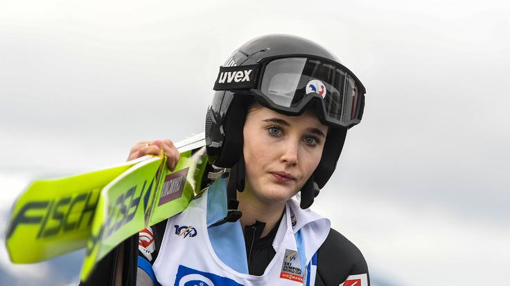 Emma Chervet zbira sredstva, da bo lahko nastopila v naslednji sezoni. | Foto: Guliverimage