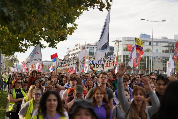 Shod iz Beograda proti Novemu Sadu Razmere so se zaostrile konec januarja po napadu na skupino študentov v Novem Sadu. | Foto: Antonio Ahel/ATA Images/Pixsell