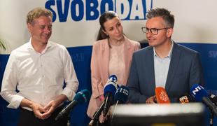 Svet Gibanja Svoboda potrdil pridružitev k evropski stranki liberalcev Alde #video