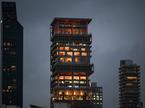 Rezidenca Antilia, Mukesh Ambani