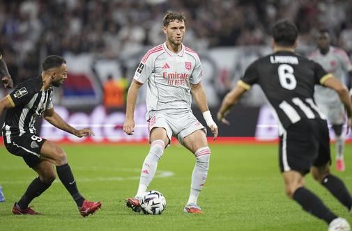 Lyon z novo zmago ob bok PSG