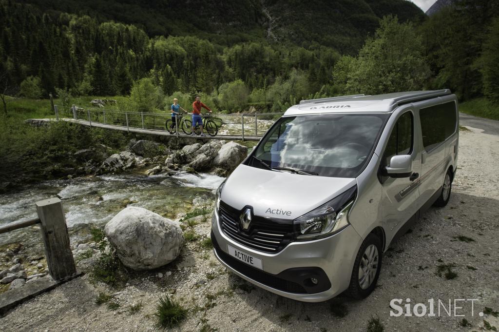 Adria active renault trafic - bivalni kombi