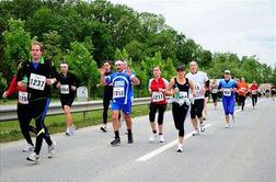 Maraton treh src zre proti številki 40