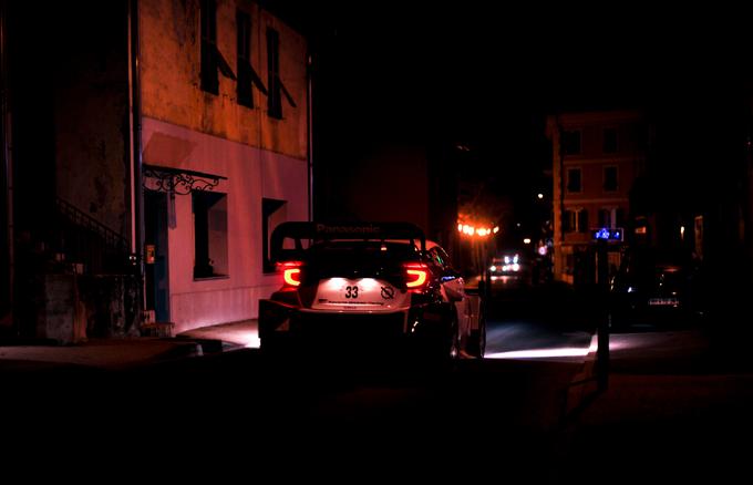 Nočna etapa skozi vasi proti Monaku. | Foto: Gregor Pavšič