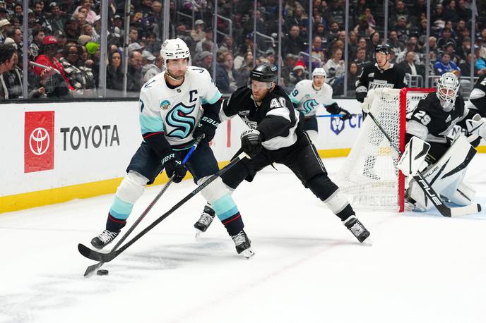 Los Angeles Kings, Seattle Kraken | Kralji so izgubili proti ekipi Seattle Kraken. | Foto Reuters