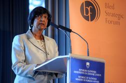 Nobelova nagrajenka Pillay: Če boste malo bolj ploskali, bom morda nagrado delila s Trumpom