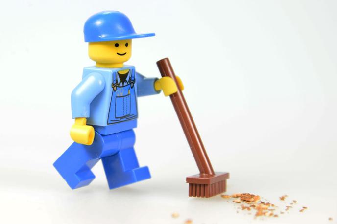 Lego | Pri Legu so odločeni, da bodo v boju proti onesnaževanju okolja najprej počistili pred svojim pragom, a jim največji cilj trenutno dela kar velike težave. | Foto Pixabay