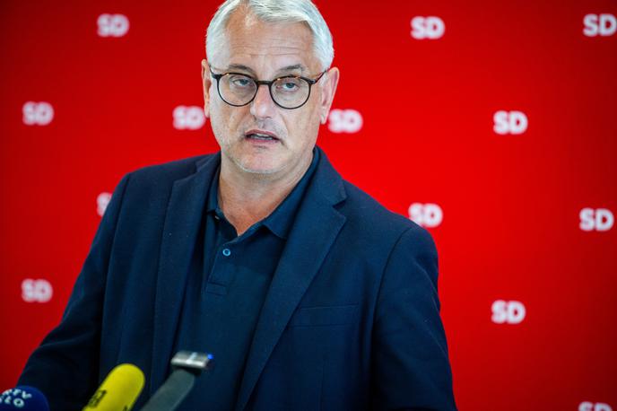 Matjaž Han | "Fajonova je prestala vse hude postopke, bilo je več kandidatk in kandidatov, ima oziroma je imela podporo 26 držav in jaz verjamem, da bo vendarle jutri glasovanje v Bruslju," je dodal Han. | Foto STA