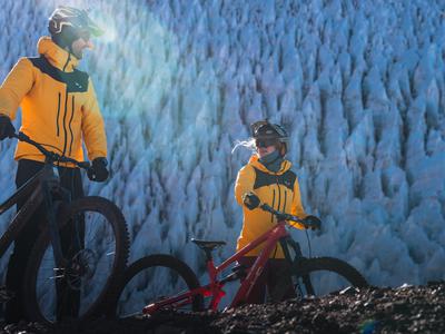 Slovenski podvig v Andih: Rea Kolbl in Andraž Istenič postavila mejnik v gorskem kolesarstvu #intervju