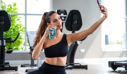 Kako se vaše nebesno znamenje obnaša na družbenih omrežjih?