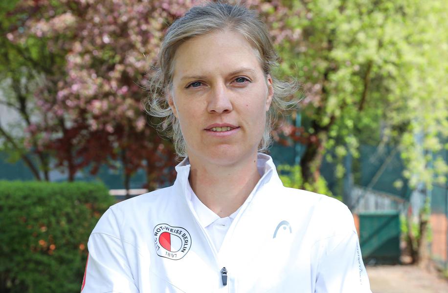 V to zgodbo je šla, ker želi pomagati