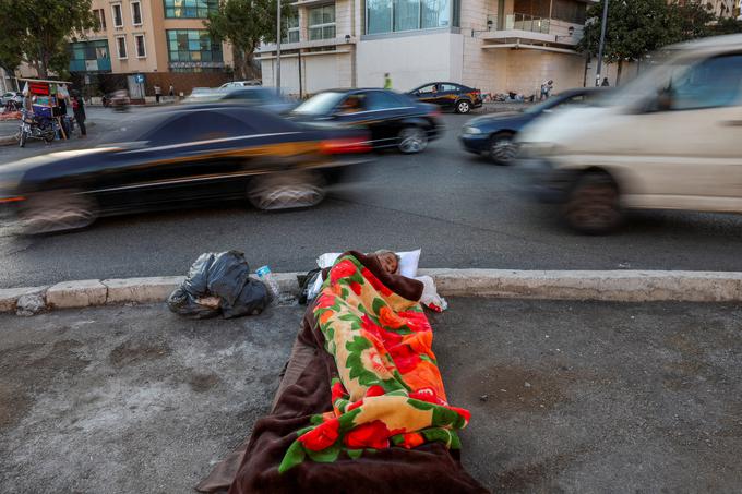 Unija humanitarno podporo ljudem v Libanonu povečuje, potem ko so se tam pred približno dvema tednoma okrepili spopadi med proiranskim šiitskim gibanjem Hezbolah in izraelsko vojsko.  | Foto: Reuters