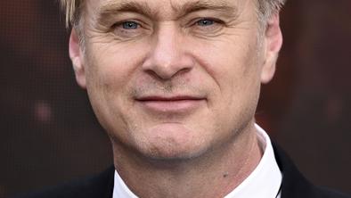 Režiser Nolan: Oppenheimer opozorilo svetu glede umetne inteligence