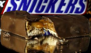 Mars v Sloveniji odpoklical čokolado Snickers