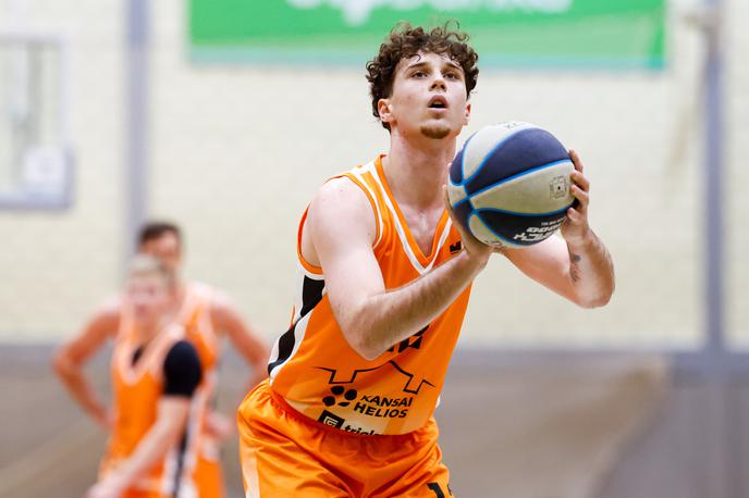 Moran Mahmutović, Kansai Helios | Domžalčani so četrtfinale odprli z zmago. | Foto Aleš Fevžer