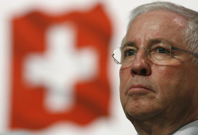 Švicarski milijarder Christoph Blocher ima glavno besedo v Švicarski ljudski stranki in je bil pred leti tudi švicarski minister, to je član zveznega sveta. | Foto: Reuters