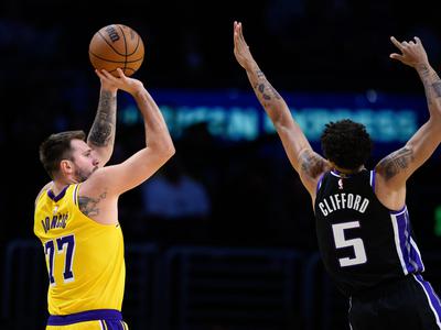 Luka Dončić čaral in navdušil na generalki, Lakersi po veliki drami brez zmage #video