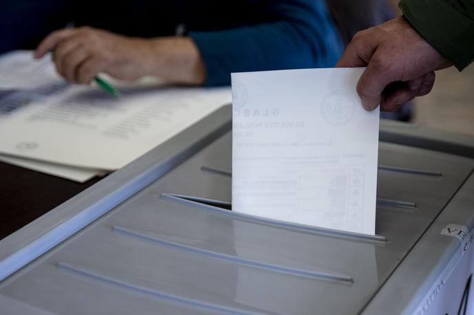 Predčasne volitve v državni zbor 2022 | Foto Ana Kovač