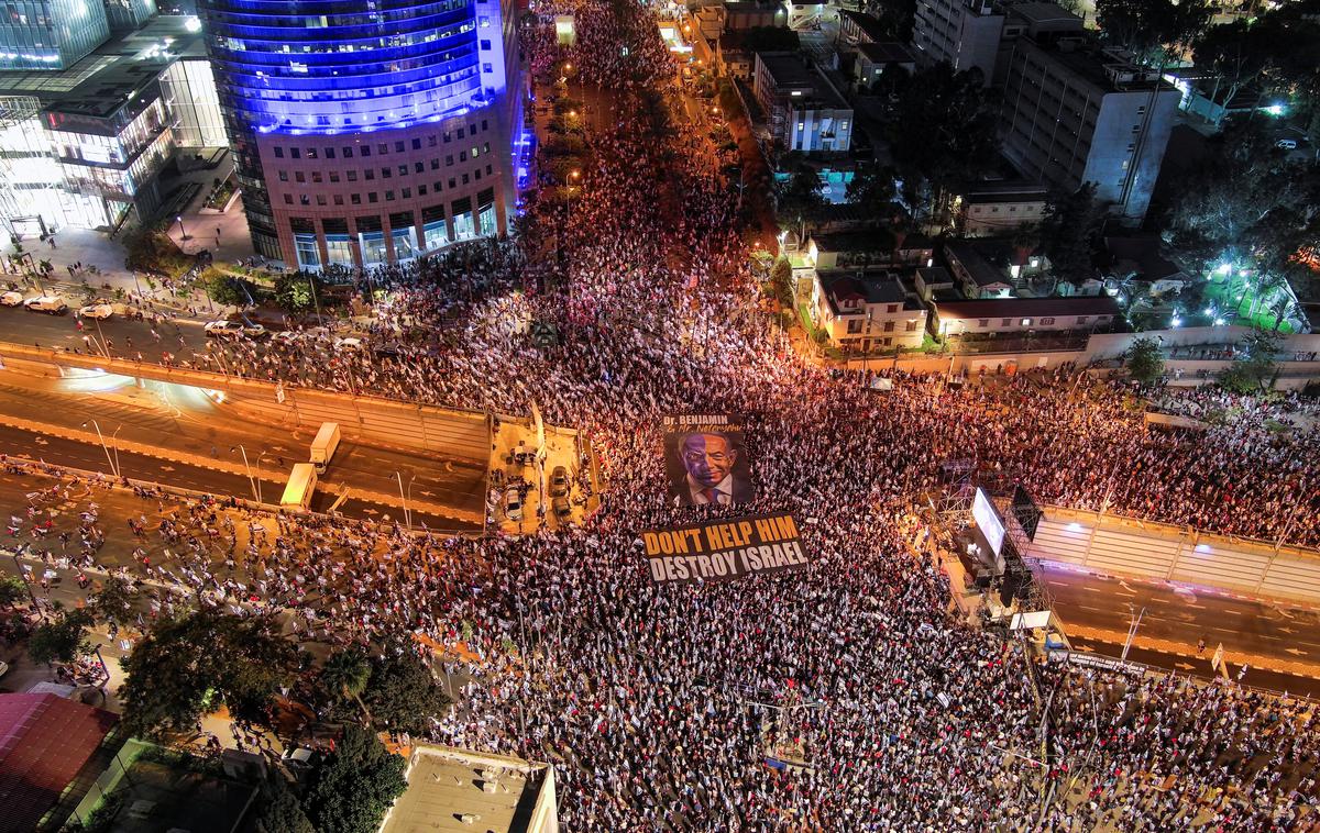 Izrael protest | V Tel Avivu se je zbralo na desettisoče ljudi. | Foto Reuters