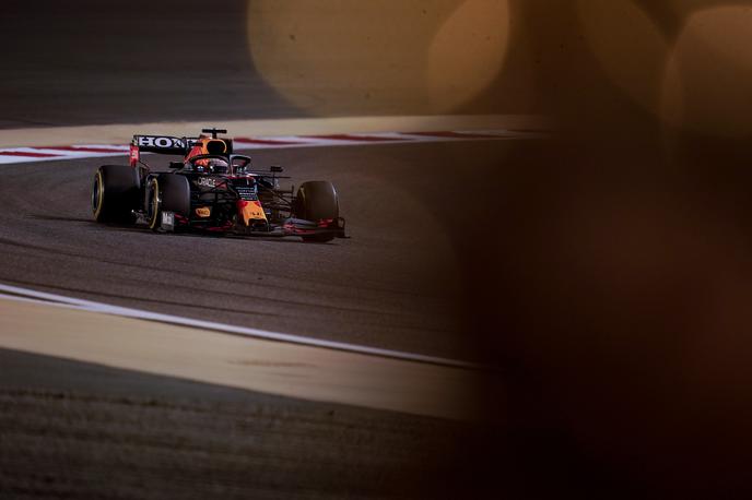 Max Verstappen | Nizozemec Max Verstappen (Red Bull) je v odličnem položaju pred jutrišnjo uvodno dirko sezone v F1. | Foto Guliverimage