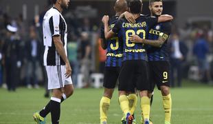 Inter poskrbel za senzacijo, Fiorentina boljša od Rome