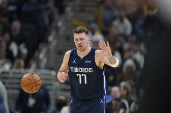Dončić in soigralci osrečili 50 otrok, ki so brez doma