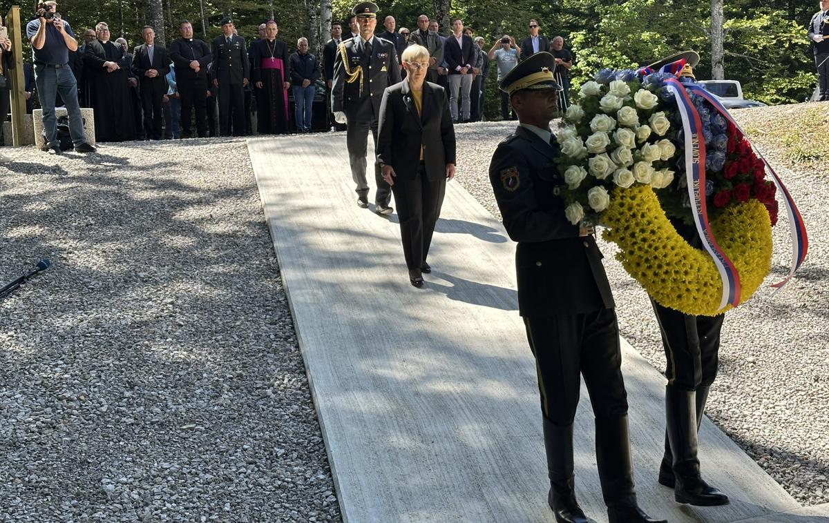 Nataša Pirc Musar | Predsednica republike Nataša Pirc Musar se je slovesnosti udeležila na vabilo obrambnega ministra Boruta Sajovica. | Foto STA