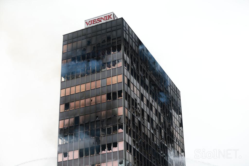 požar, Zagreb, Vjesnik, gasilci, ogenj, nebotičnik, stolpnica