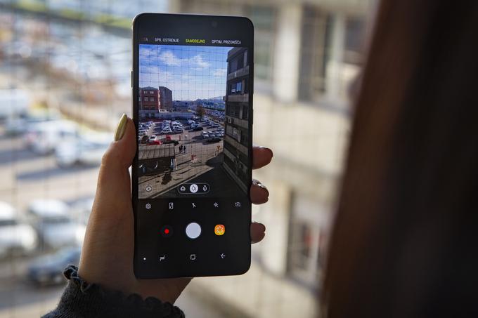 Prvi vtisi s fotografijami, ki smo jih naredili s pametnim telefonom Samsung Galaxy A9, zlasti tistimi v dnevni svetlobi, niso razočarali. | Foto: Bojan Puhek