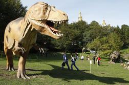 Sindikati gredo po poti dinozavrov – v izumrtje