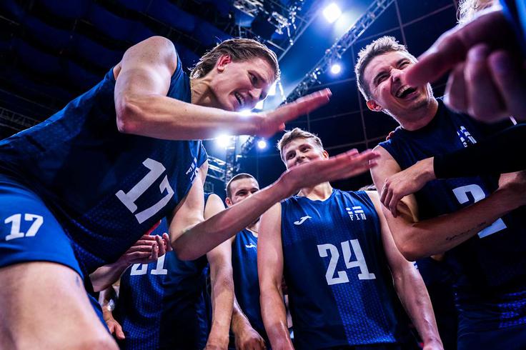 Finci so premagali olimpijske prvake Francoze. | Foto: Volleyball World