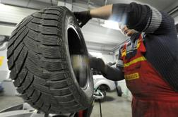 Slovenci in zimske gume: glavna je kakovost, za nove gume do 200 evrov