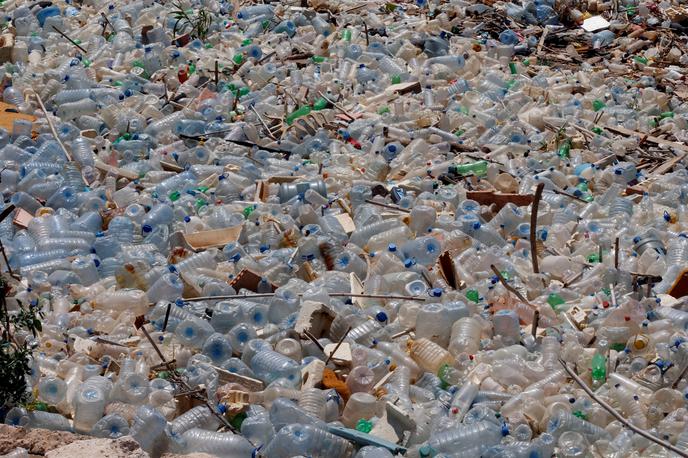 plastika embalaža odpadki smeti | Foto Reuters