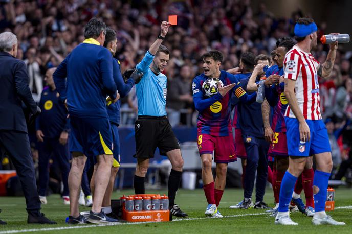 Clement Turpin, Atletico : Barcelona | Foto Guliverimage