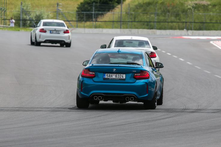 BMW M2 Hungaroring Vožnja s športnim avtomobilom je na urejenem dirkališču z asfaltom, ki nudi odličen oprijem, vrhunska vozniška izkušnja. | Foto: