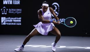 Gauff ohranila upanje za polfinale, Sabalenka še do druge zmage