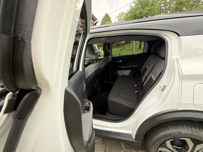 Citroen C3 aircross | Foto: Gregor Pavšič
