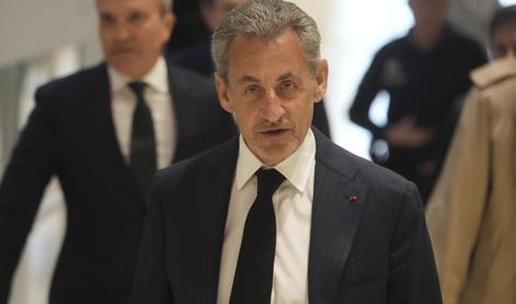 Sarkozyju odstranili elektronsko sledilno zapestnico