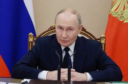 Putin priznal: Gospodarska rast se je nekoliko upočasnila #vŽivo