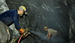 Po eksploziji v kitajskem rudniku rešili 23 rudarjev