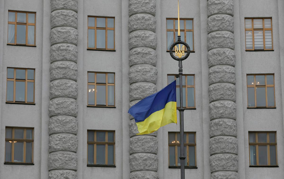 Ukrajina | Glavni svetovalec ukrajinskega predsednika Volodimirja Zelenskega v tem napadu ni bil ranjen. | Foto Reuters