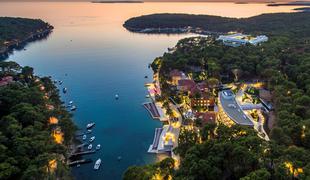 Zaliv Čikat – luksuzen kraj na hrvaškem otoku Lošinju
