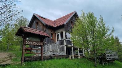 Planinski dom na Kamnem griču (1016 m)