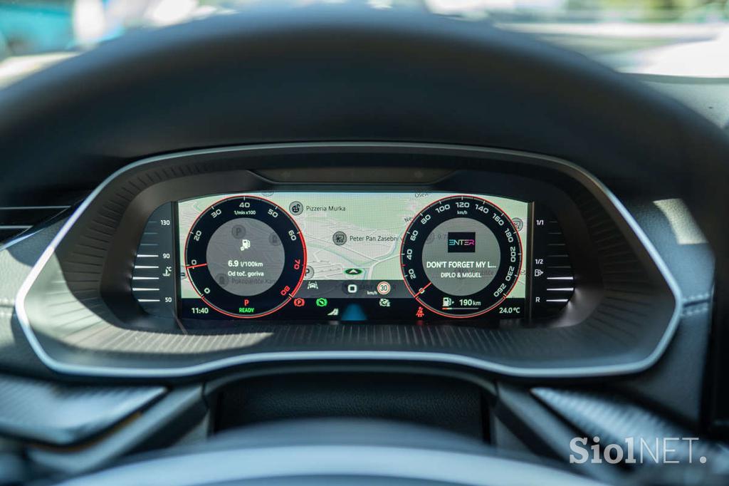 nova-skoda-octavia-porsche-inter-auto-ponudba-anniversary-edition-2025 (7)_1200