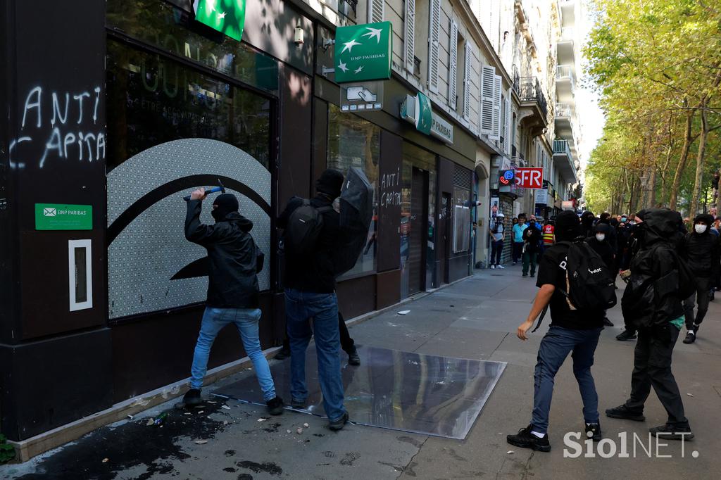 Pariz, protesti